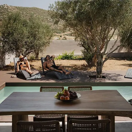 Mitos Ultimate Escape Villa Galanado