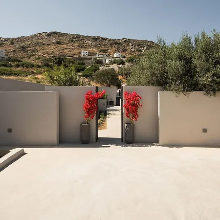 Mitos Ultimate Escape Villa Galanado