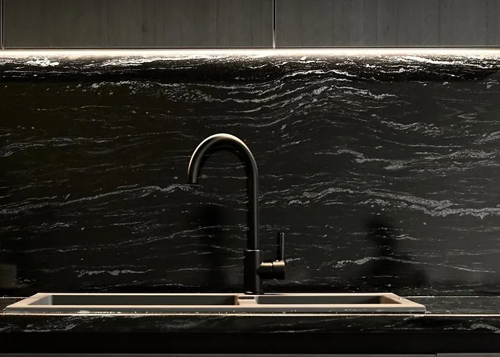 Mitos Ultimate Escape Villa Galanado